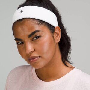 🍋 NWT LuluLemon Cotton Terry Sweatband